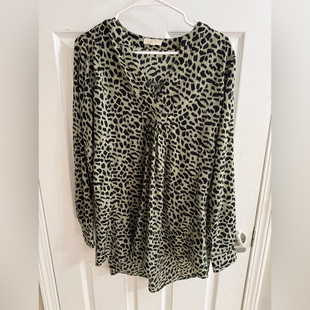 Easel Olive and Black Animal Print Blouse